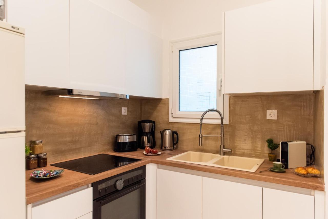 Blue Ark Comfort Near Acropolis Apartment *